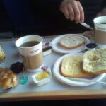 Zajtrk na vlaku