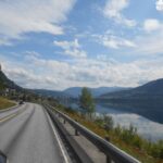 Cesta ob fjordu